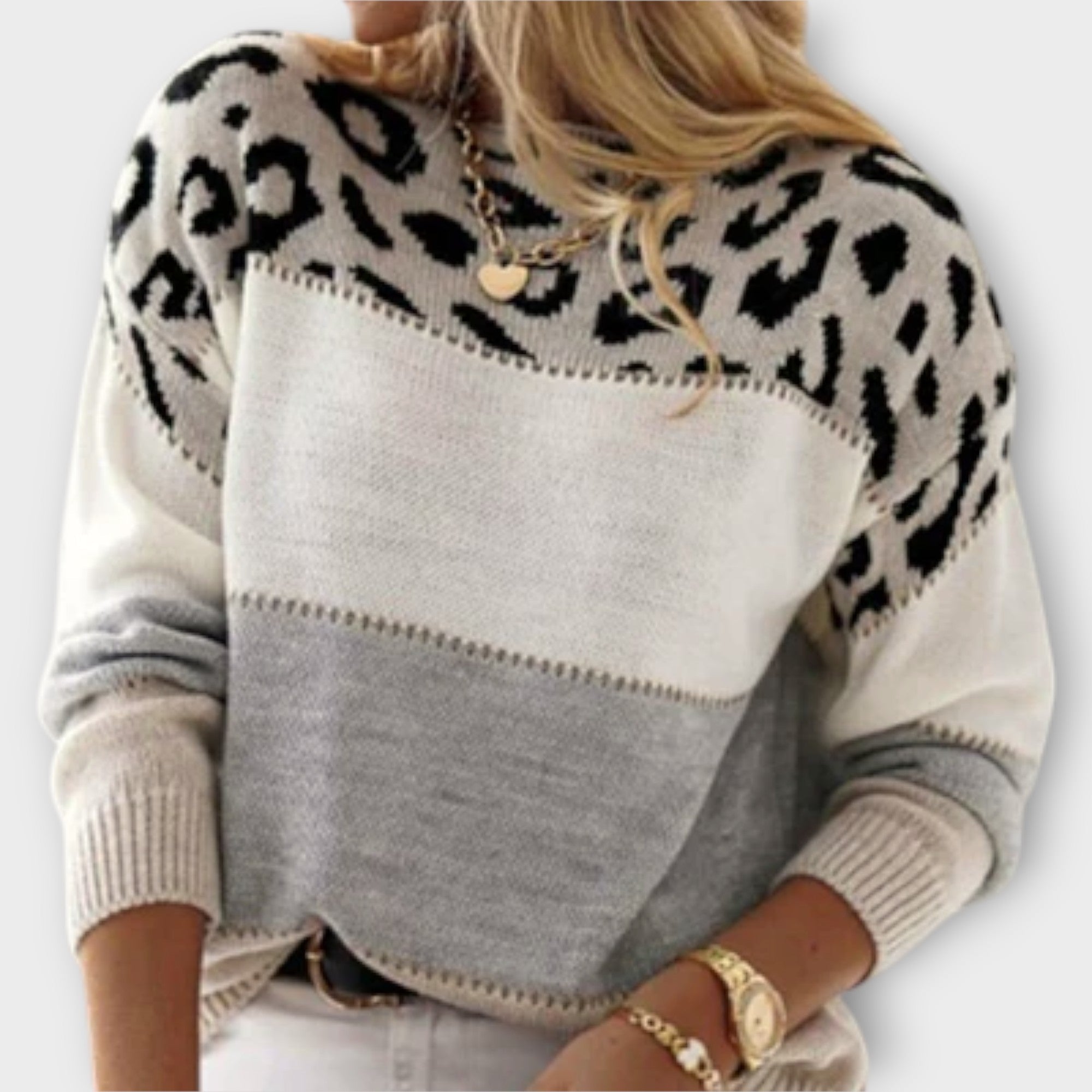 Petra – Ležérní svetr s leopardím designem