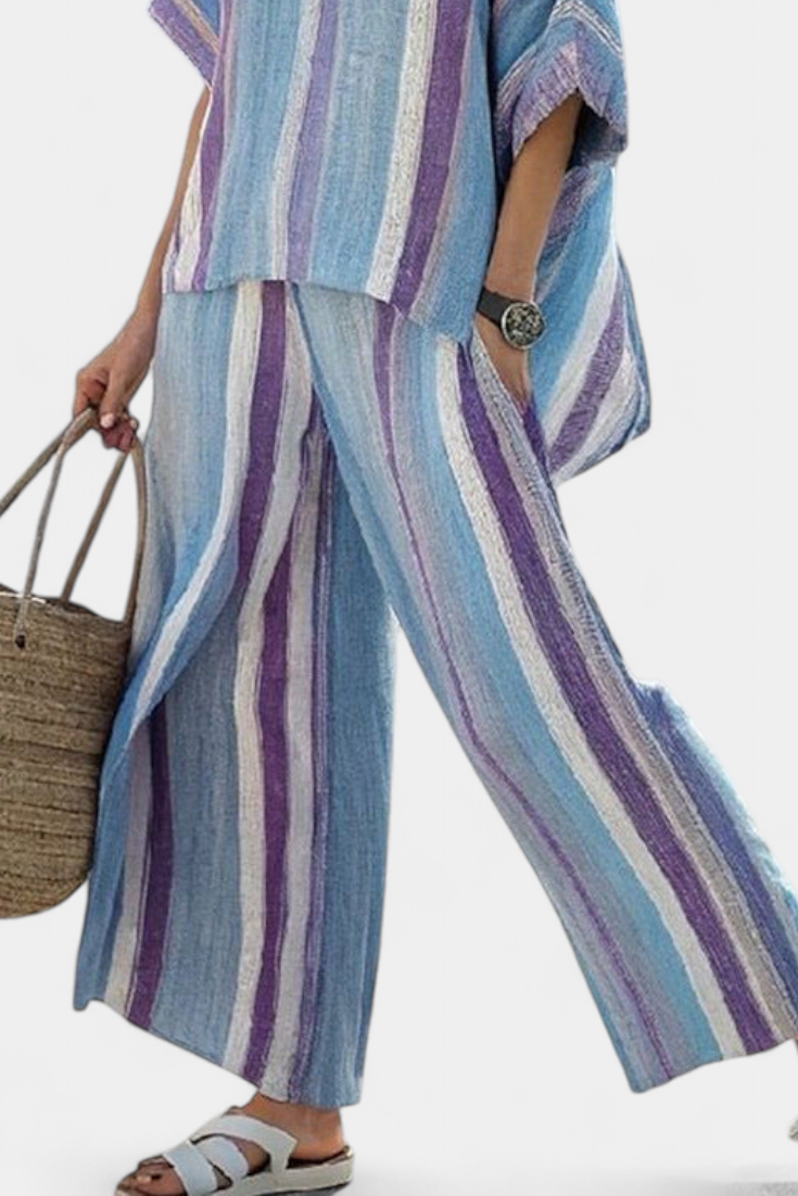 Lucie – elegantní top v pastelově mauve a pruhované lněné kalhoty
